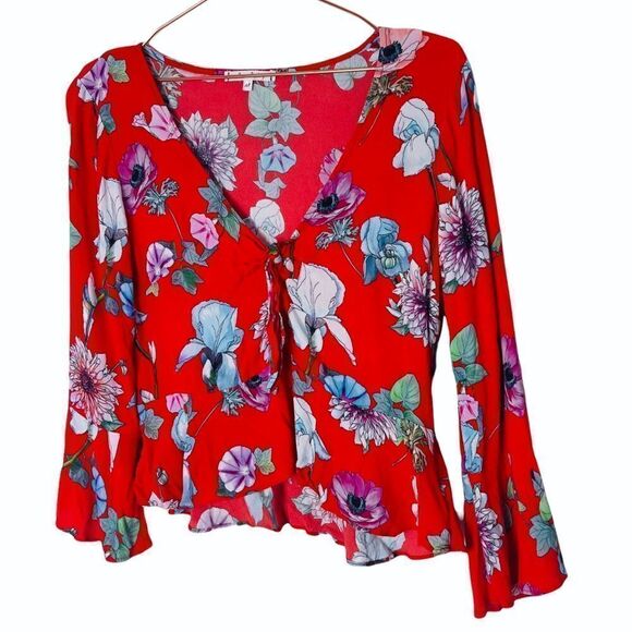 EUC Francesca’s Willow & Clay Boho Red Floral Top Medium - Picture 1 of 6